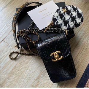 Chanel duo make up bag